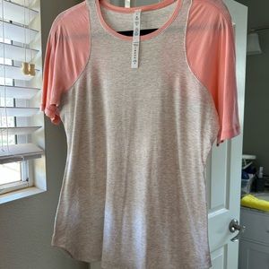 Lululemon t-shirt